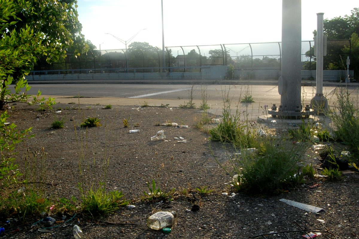 DISCARDED TRASH AT THE INTERSECTION OF JEFFRIES AND JOY IN DETROIT. PHOTO LUCAS RESETAR