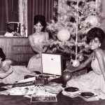 A SUPREMES CHRISTMAS, DETROIT 1960S, PHOTO WEHADFACETHEN ON TUMBLR / PINTEREST
