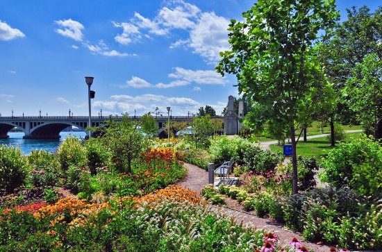 PHOTO @DETROITRIVERFRONT ON INSTAGRAM