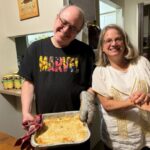 JULIAN AND CATHY MAKING APPLE COBBLER, PHOTO JARC/CKC AGENCY