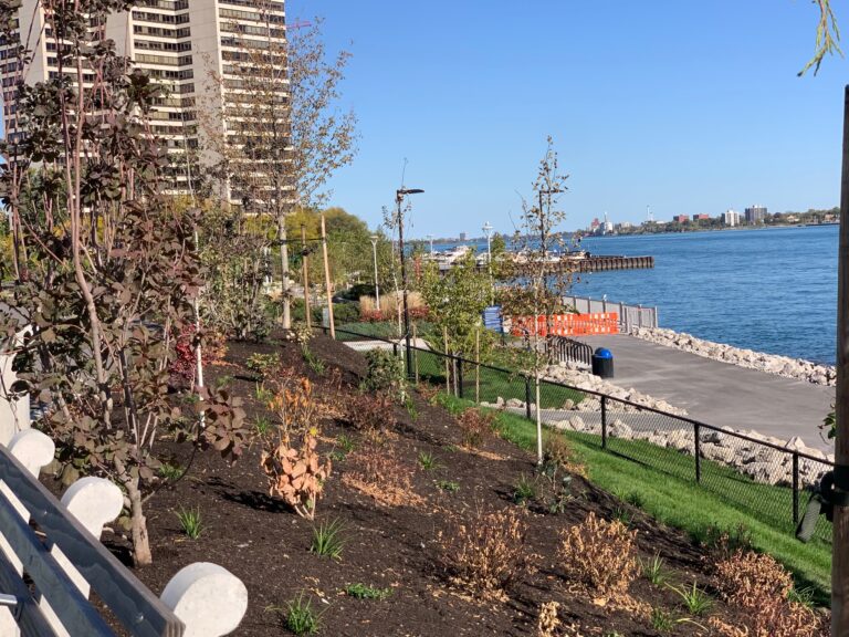 RALPH C. WILSON CENTENNIAL PARK