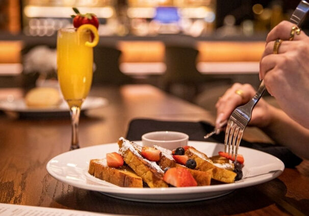 THANKSGIVING BRUNCH AT THE ATHENEUM SUITE HOTEL, PHOTO THE ATHENEUM HOTEL/NEAR PERFECT MEDIA