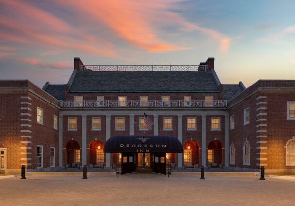 Dearborn Inn Exterior. Isaac Maiselman Photography