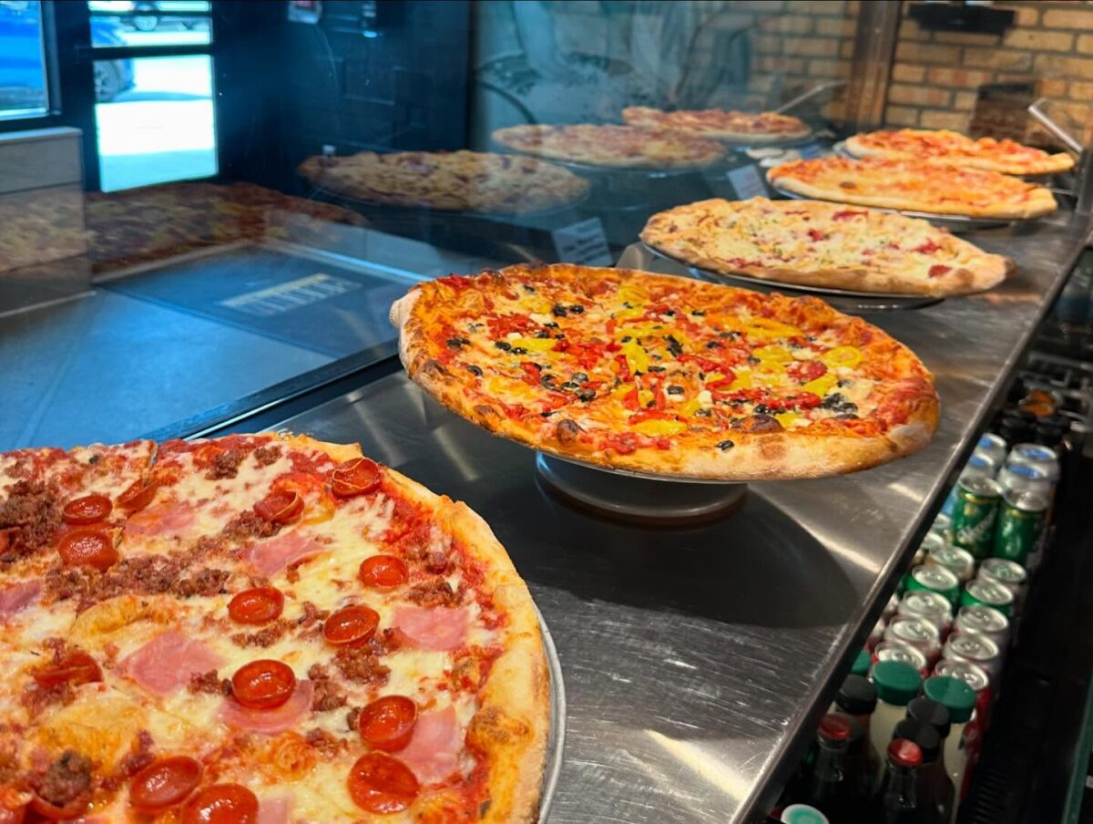 Mootz Pizzeria + Bar 313 Day Detroit