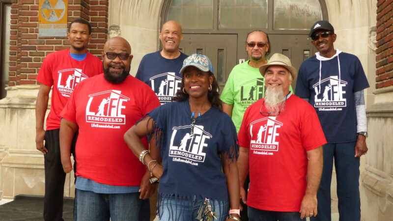 LIFE REMODELED VOLUNTEERS