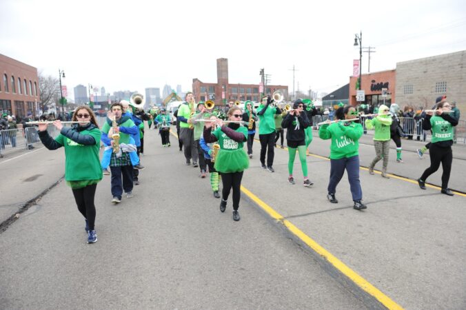ST PATRICKS DAY PARADE. CLICK ON DETROIT