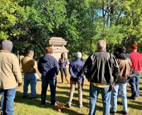 AMY ELLIOTT BRAGG LEADS CEMETERY TOUR IN DETROIT FOR PRESERVATION DETROIT