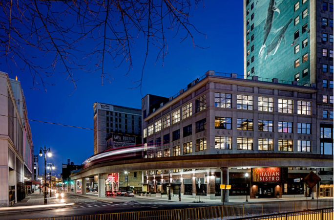 DETROIT'S BROADWAY DISTRICT