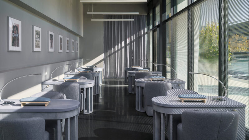 INTERIOR CURE NAILHOUSE