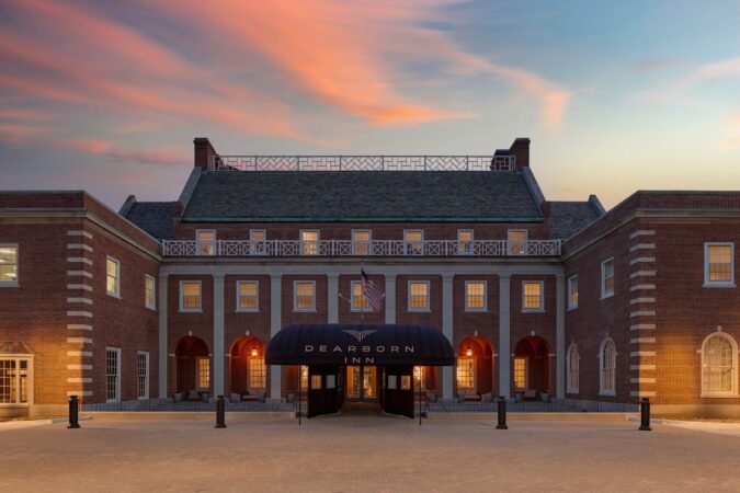 Dearborn Inn Exterior. Isaac Maiselman Photography
