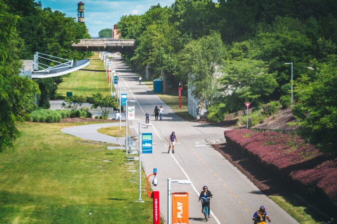 DEQUINDRE CUT, DETROIT.