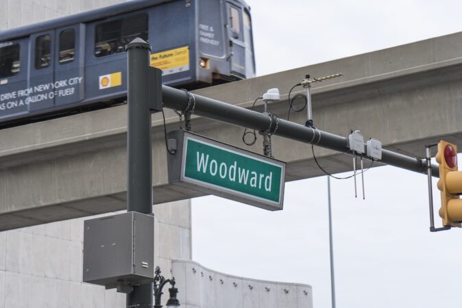 DETROIT WOODWARD AND THE PEOPLE MOVER. PHOTO KATAI
