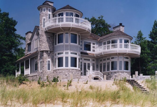 THE 'SIMPLE COTTAGE' THAT LAUNCHED CBI DESIGN PROFESSIONALS. PHOTO BETH SINGER