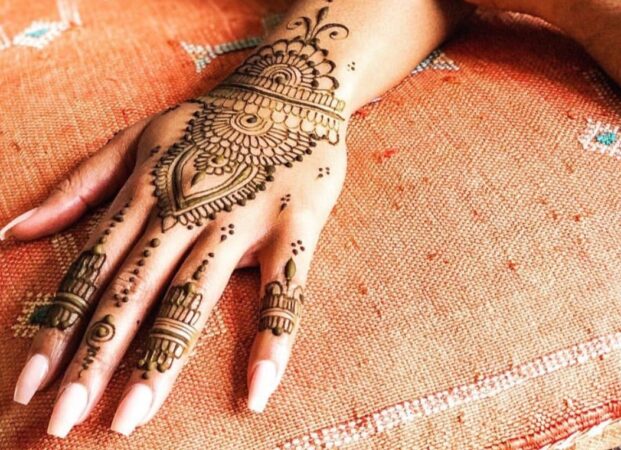 Astrology + Henna: Photo courtesy of Alchemy Henna