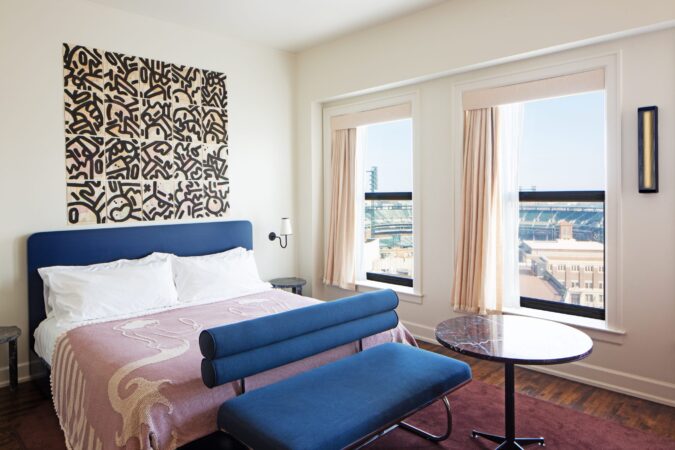 artists / hotel room with a view