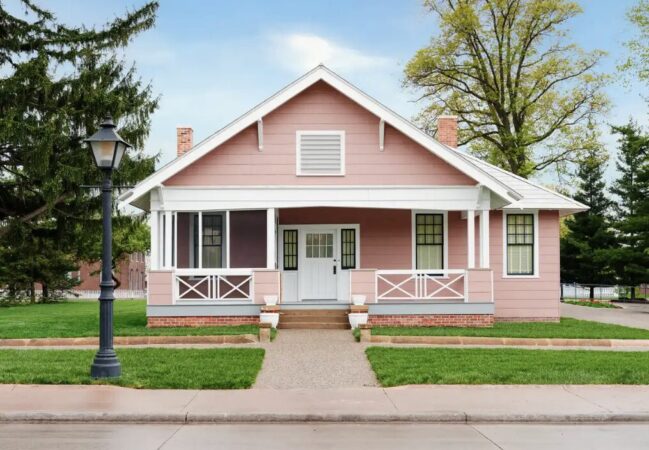 THE JACKSON HOUSE AT GREENFIELD VILLAGE AT THE HENRY FORD MUSEUM