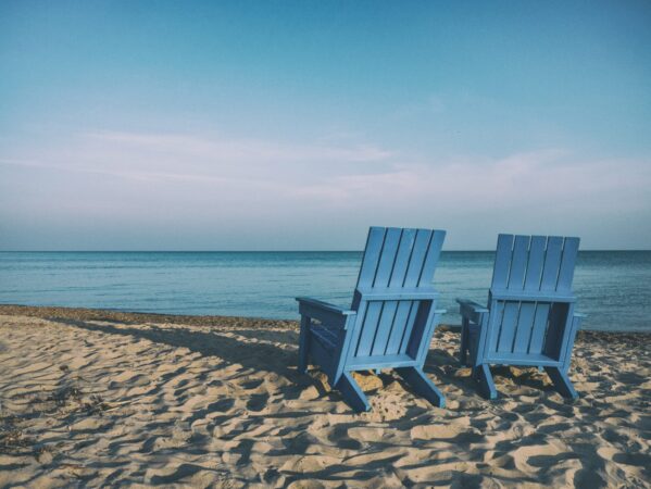 PHOTO AARON BURDEN / UNSPLASH