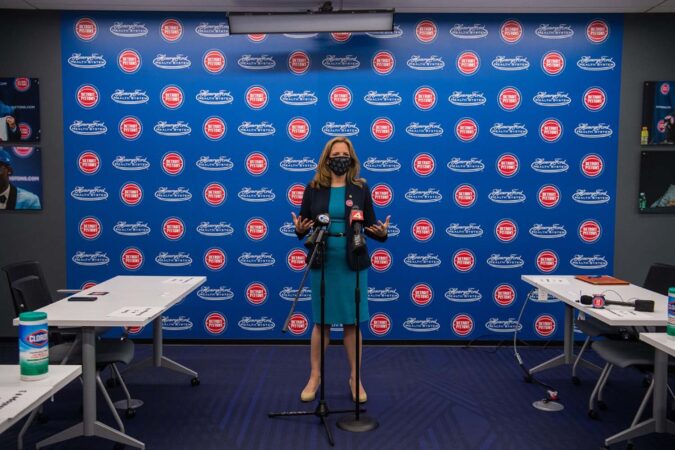 election MICHIGAN SECRETARY OF STATE, JOCELYN BENSON, SPEAKINGA T AN EVENT WITH THE DETROIT PISTONS. PHOTO CHRIS SCHWEGLER/DETROIT PISTONS