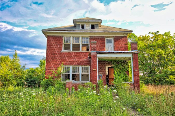 Rehabbed & Ready From // AN ABANDONED HOME IN DETROIT. PHOTO BY DANIEL TUTTLE ON UNSPLASH