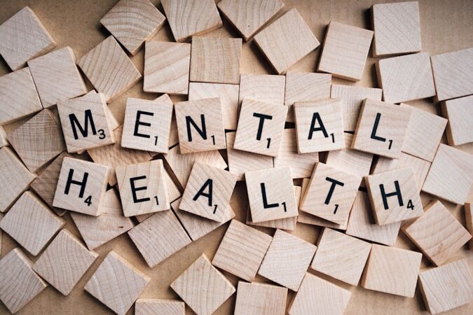 COMMUNICATION MENTAL HEALTH. PHOTO WOKANDAPX / PIXABAY