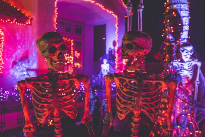 HALLOWEEN PHOTO BY @NEONBRANDS / UNSPLASH